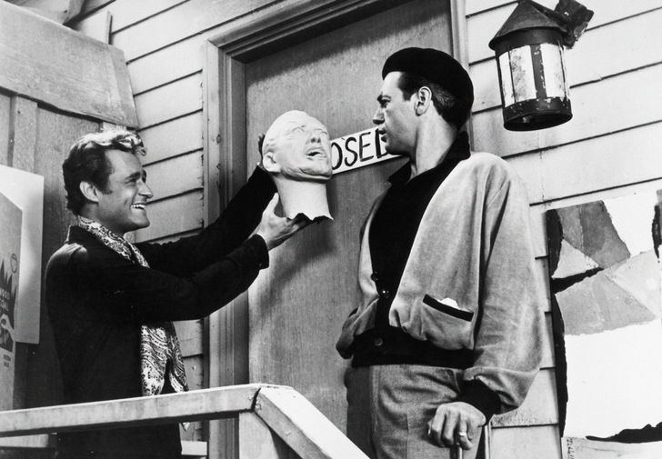 Дик Миллер в фильме «Ведро крови» (1959)